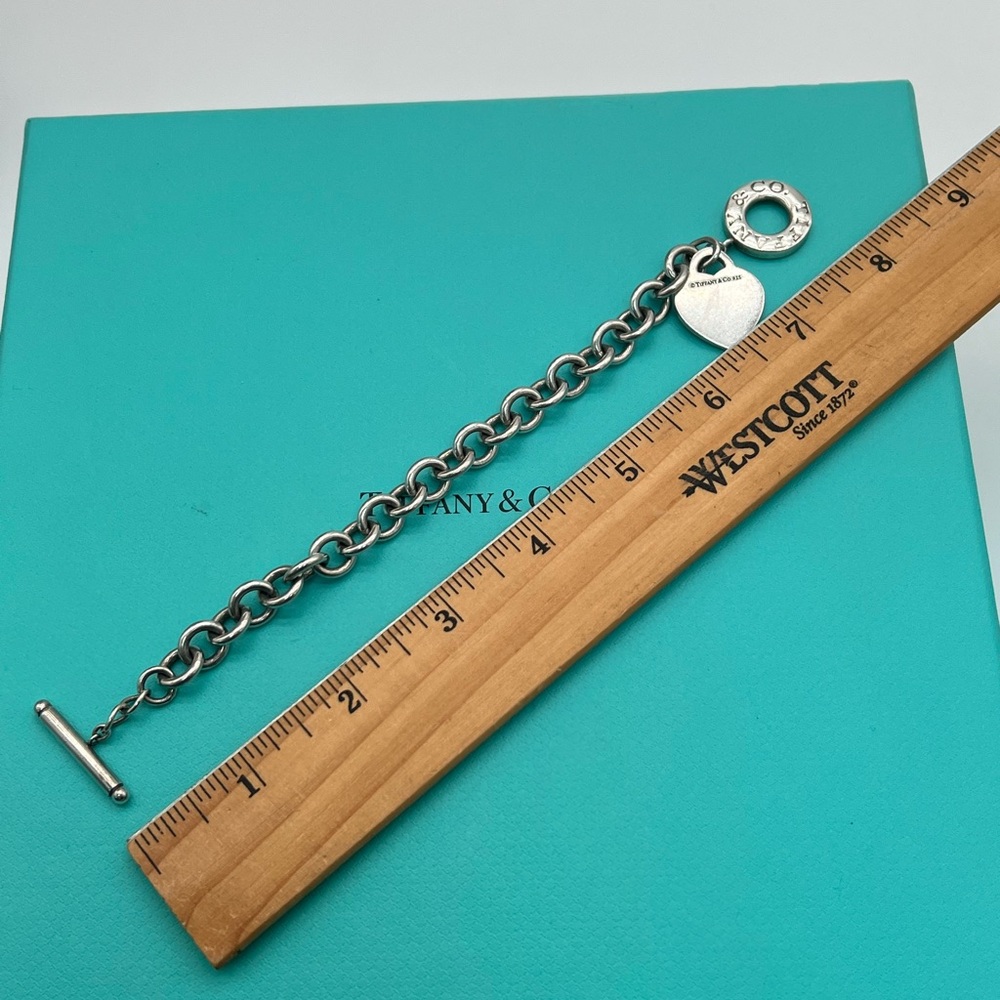 🔴Authentic Tiffany & Co. Silver Return to Tiffany Heart charm Toggle Bracelet🔴 - Picture 6 of 8